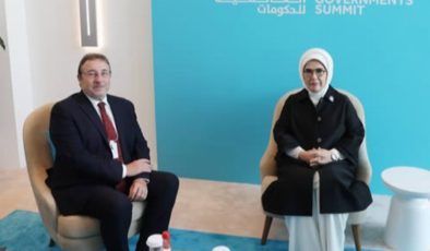 Emine Erdoğan, Dubai’de BM Kalkınma Programı Başkanı Steiner ile görüştü