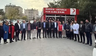 AK Parti Mardin’den kan bağışı