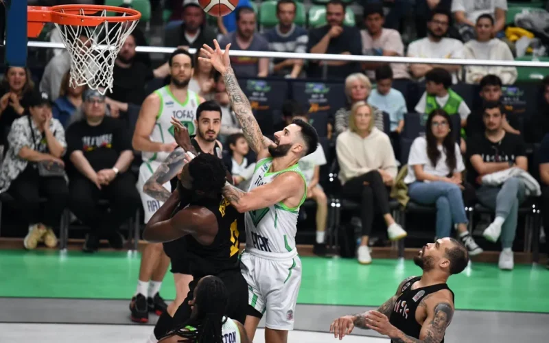 TOFAŞ’tan ligde potada 17. galibiyet