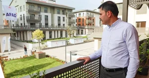 bakan-kurum-250-bininci-konut-haziranda-teslim-edilecek-awHWsDGX.webp