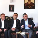 Başkan Tugay, İstanbul’da Özgür Özel’le buluştu