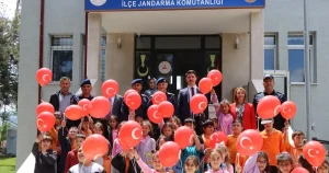 bilecik-pazaryerinde-500-ogrenci-jandarma-komutanliginda-gQIJClYH.webp