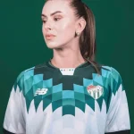 Bursaspor’un yeni sezon taraftar formaları ilgi görüyor