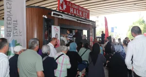 halk-et-mobil-aracina-korfezde-yogun-ilgi-DLAa9nir.webp