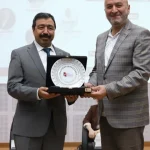 İzmir Kâtip Çelebi Üniversitesi tarafından aile paneli düzenlendi