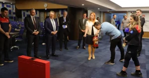 izmirde-turizm-isletmeleri-afet-guvenligi-icin-bir-araya-geldi-8nrSIEvz.webp
