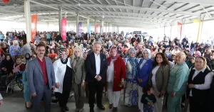 kayseri-melikgaziden-anneler-gunu-senligi-hYKcd8Sw.webp