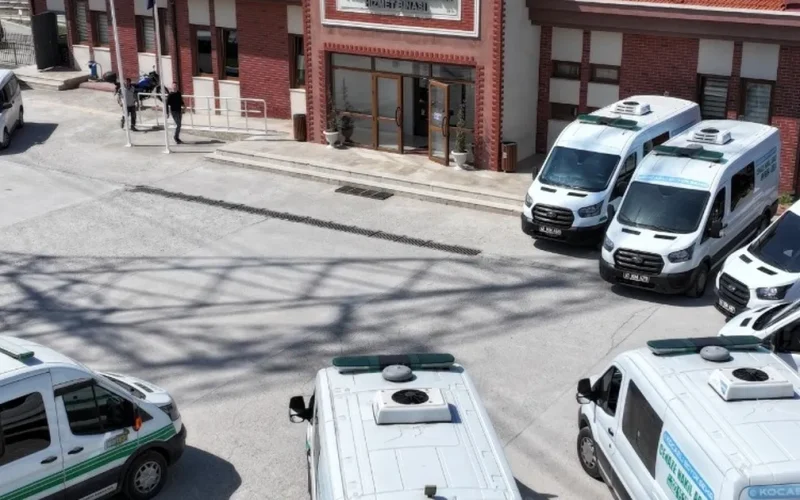 Kocaeli Büyükşehir, acıları ücretsiz hizmetle hafifletiyor