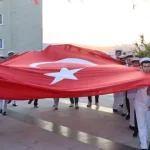 Kocaeli Çayırova’nın özel askerlerine kına gecesi