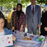 Kocaeli Gölcüklü çocuklar elleriyle annelerine hediye yaptı