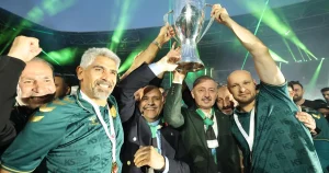 kocaeli-sampiyonluk-kupasini-kaldirdi-4btIlTLX.webp