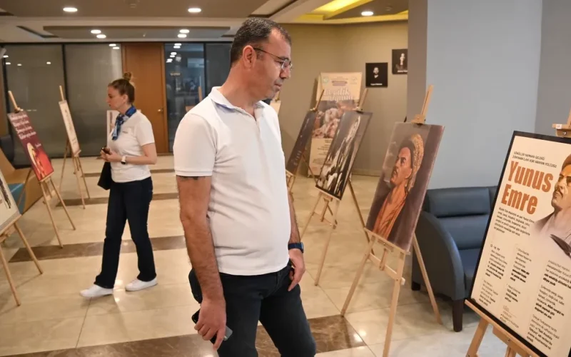 Manisa’da halk ozanı Yunus Emre unutulmadı