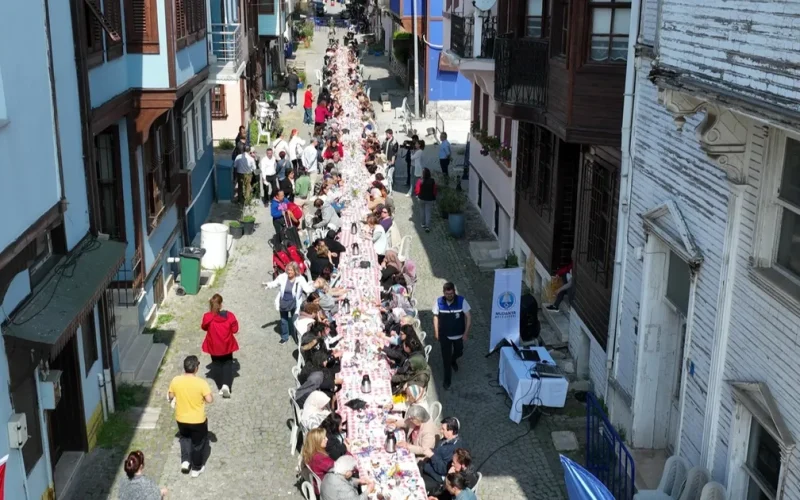 Mudanya’da annelere özel ‘Sevgi Sofrası’