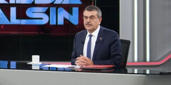 Bakan Tekin’den 4+4+4 zorunlu eğitim açıklaması… Tartışmaları izliyoruz, adım atabiliriz