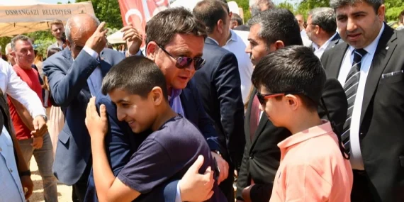 Bursa Osmangazi Belediyesi’nden ilçeye yeni spor tesisi