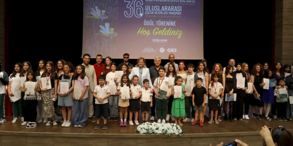 Uluslararası Çocuk Resimleri Yarışması’nda ödüller dağıtıldı