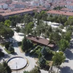 Büyükşehirden Çifteler’e Cumhuriyet Meydanı