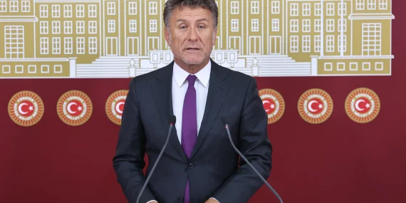 CHP’li Sarıbal: Çiftçi çöküşte, Saray enkazı örtüyor!