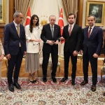 Eski Bakan'ın kızının nişan yüzükleri Külliye'de takıldı