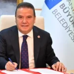 Muhittin Böcek görevden uzaklaştırıldı