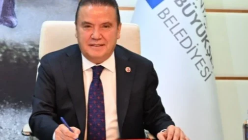 Muhittin Böcek görevden uzaklaştırıldı