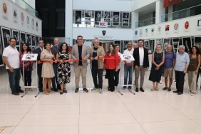 Türkiye'nin en büyük ipek sergisi Bursalılarla buluştu