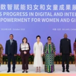 Peng Liyuan'dan kadınlar ve kız çocukları için teknoloji çağrısı